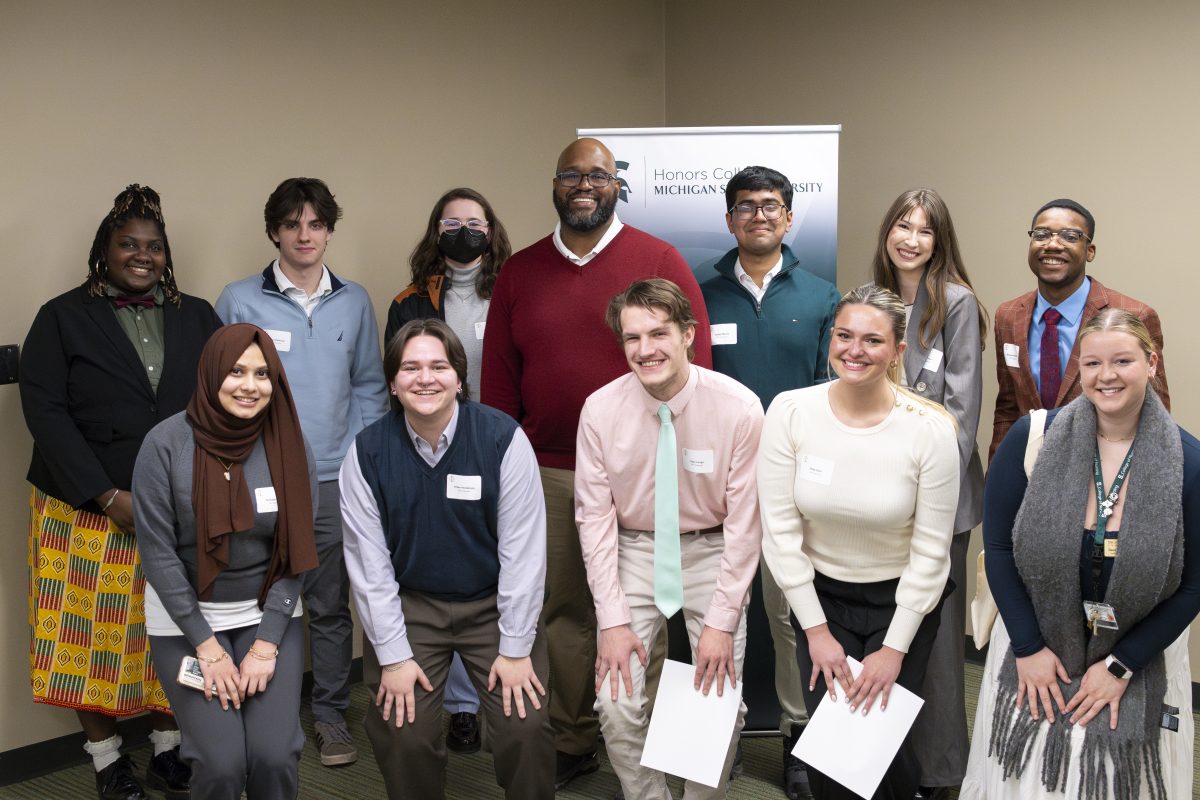 DRS award winners pictured with Honors College Interim Dean Glenn Chambers.