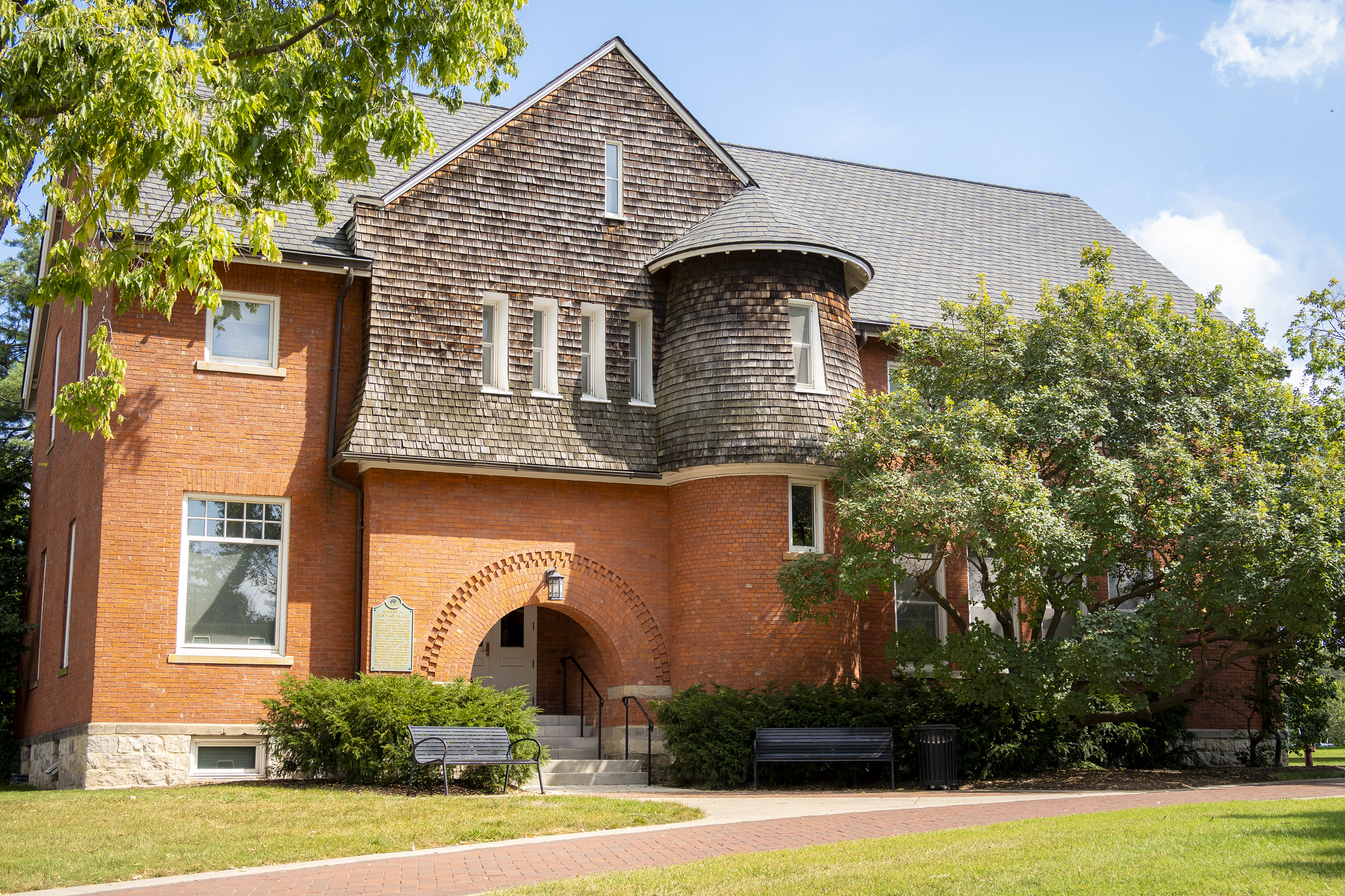 Image of the exterior of Eustace Cole Hall on a sunny day.